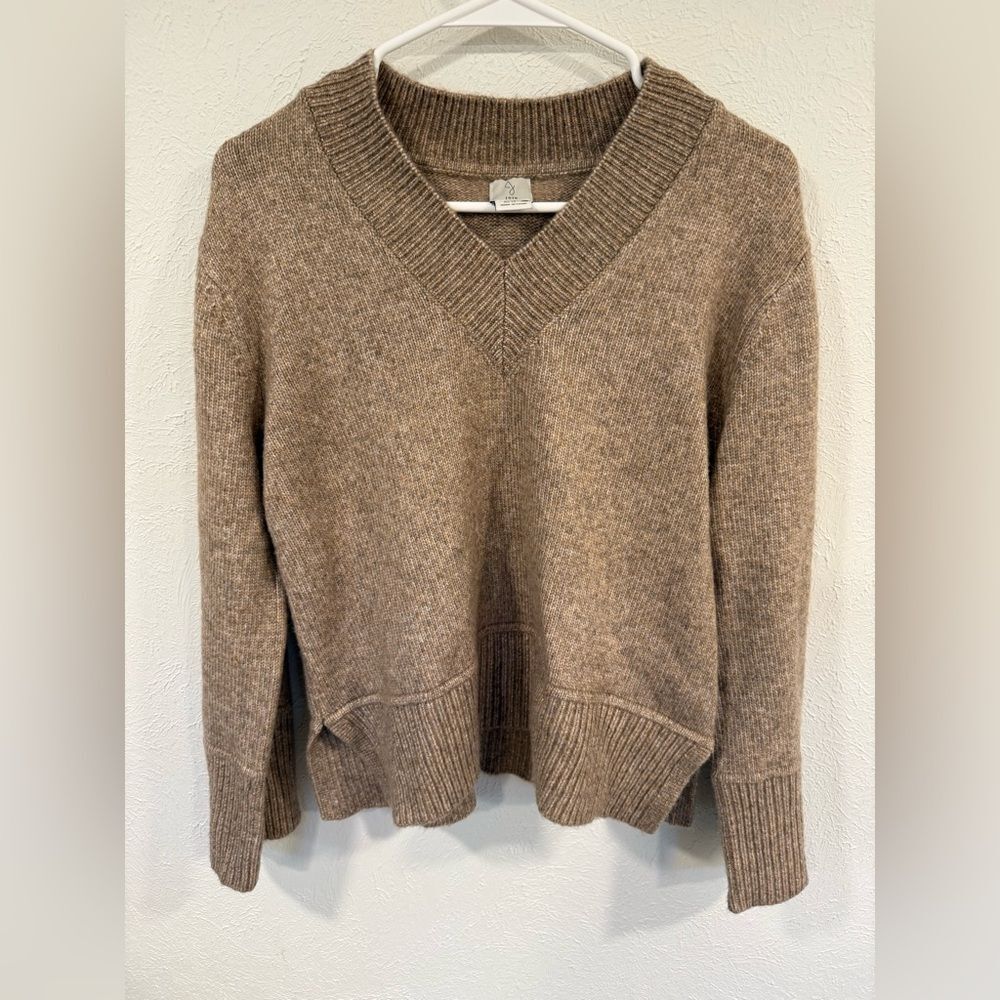 Joie V-Neck Brown Sweater XS EUC